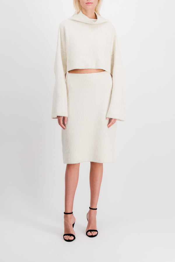 Cropped high neck collar sweater