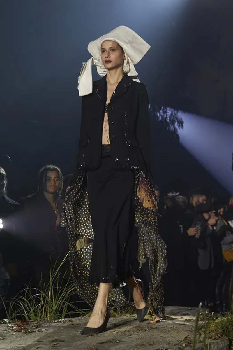Marni - Asymmetric embellished skirt
